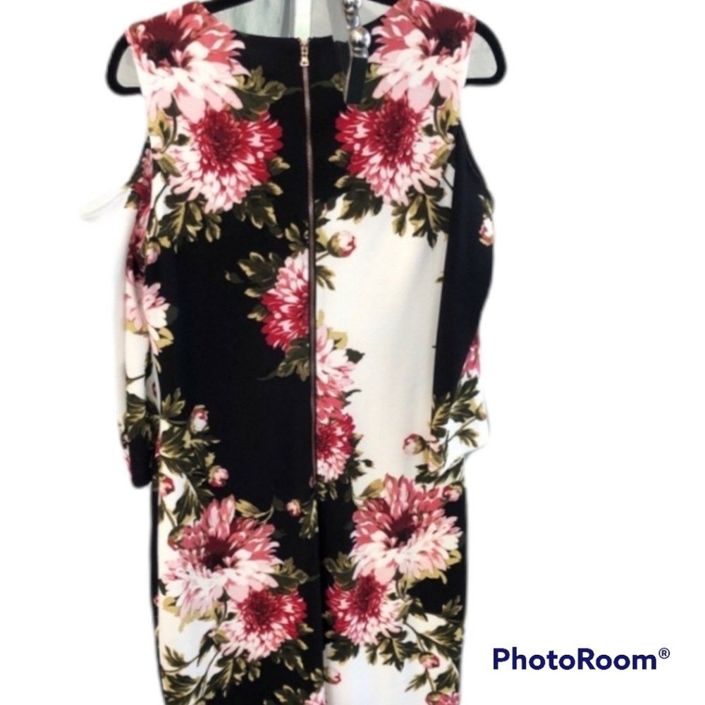 ♥️ JAX FLORAL DRESS♥️ - Picture 3 of 5